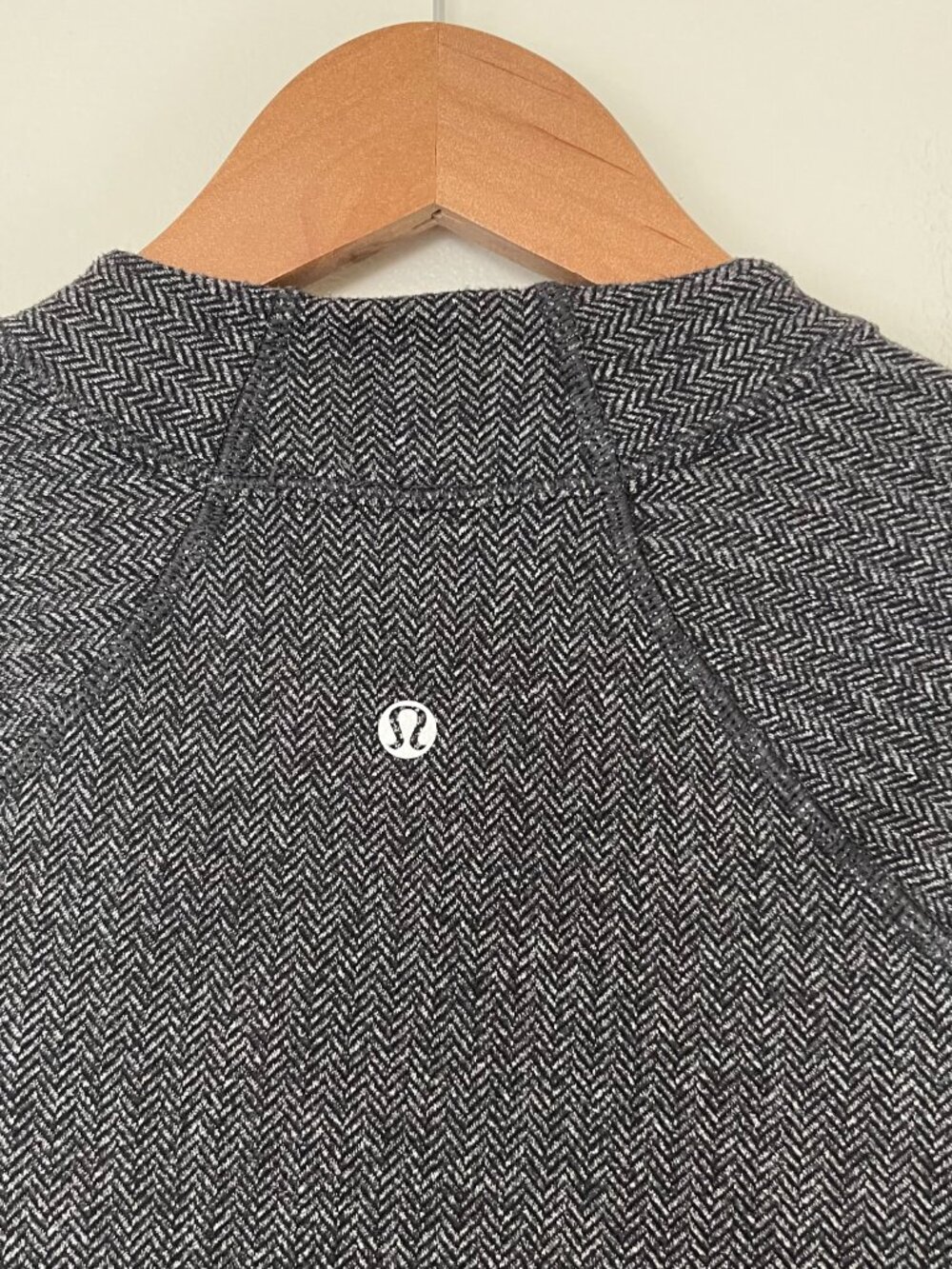 Lululemon Think Fast Long Sleeve Top Heathered Herringbone Black Size 6 - Picture 3 of 6